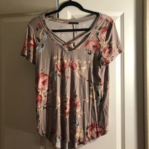 Sweet Claire cross neck floral tee